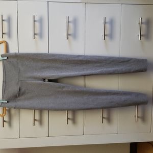 EUC UniQlo Gray Leggings {S}